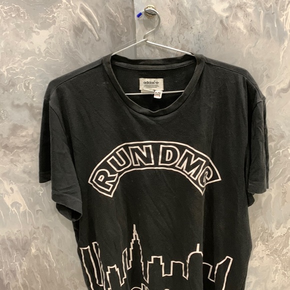 Adidas Originals - Picture 2 of 3